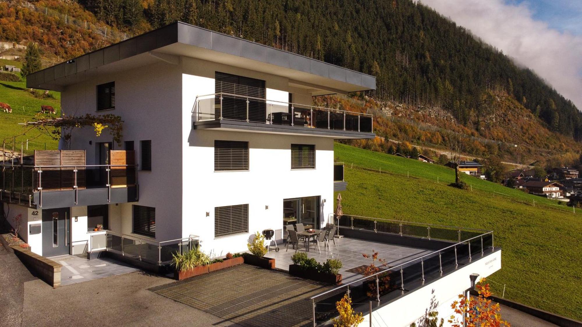 Mountain Home Apartment Finkenberg Kültér fotó